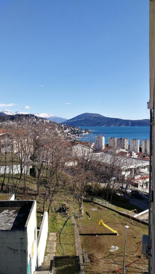 Dlx Apartman Adriatics Herceg Novi Esterno foto