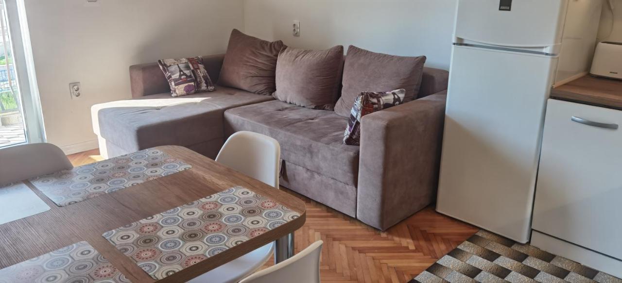 Dlx Apartman Adriatics Herceg Novi Esterno foto