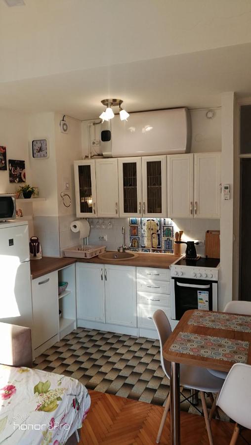 Dlx Apartman Adriatics Herceg Novi Esterno foto